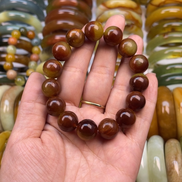 蛇纹石玉手镯未镶嵌