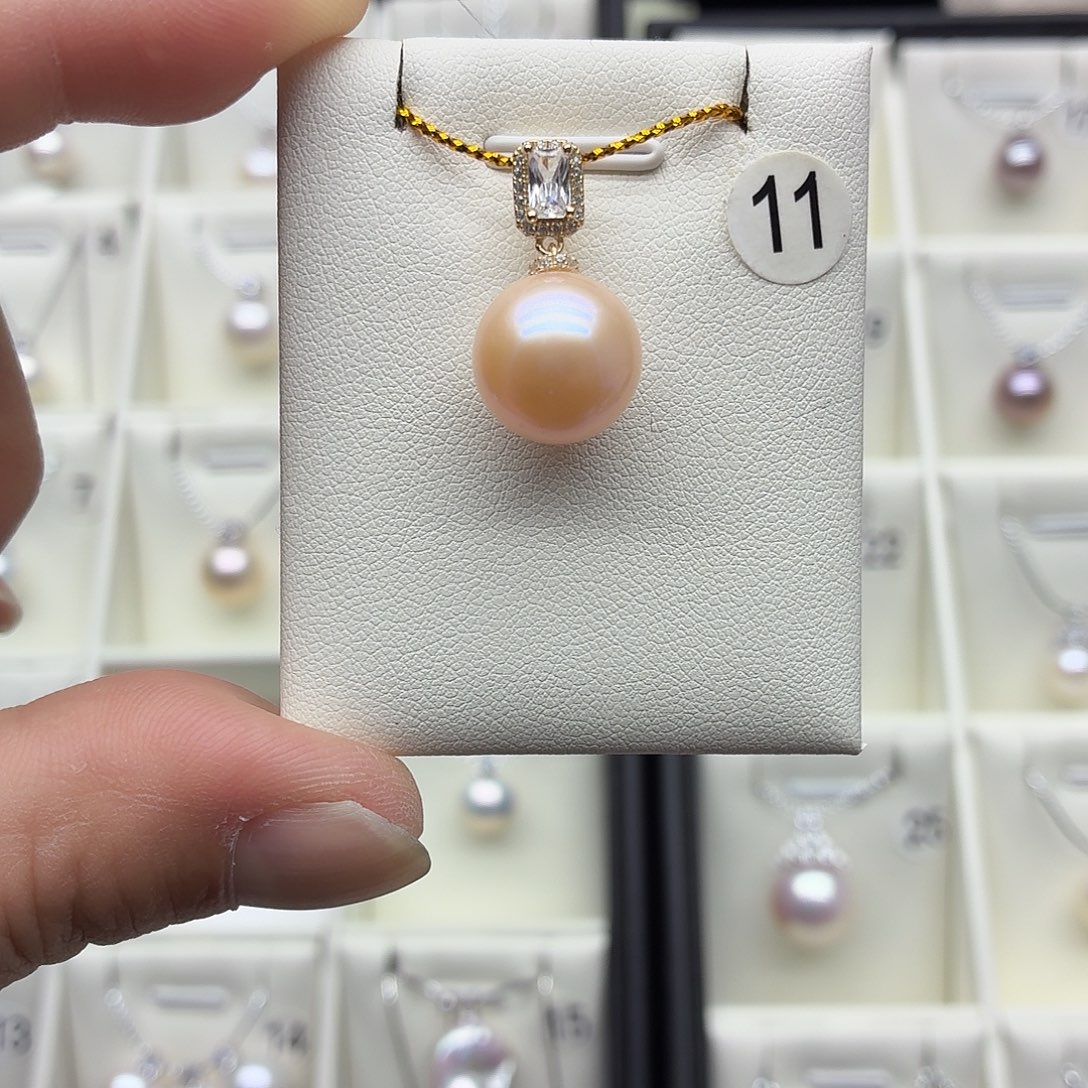 纯银12.5mm，香槟吊坠