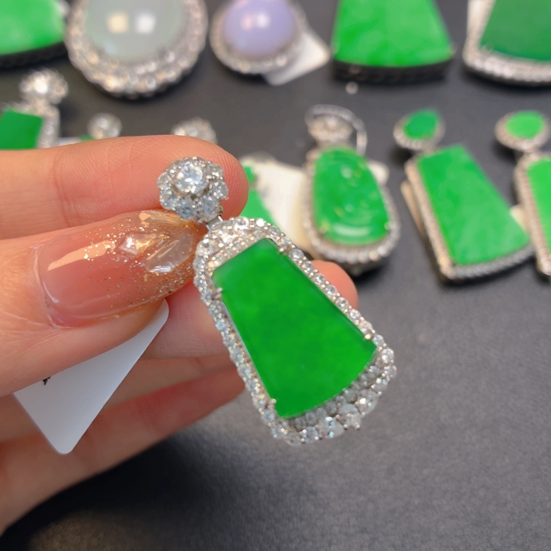 翡翠银S925镶嵌颈饰