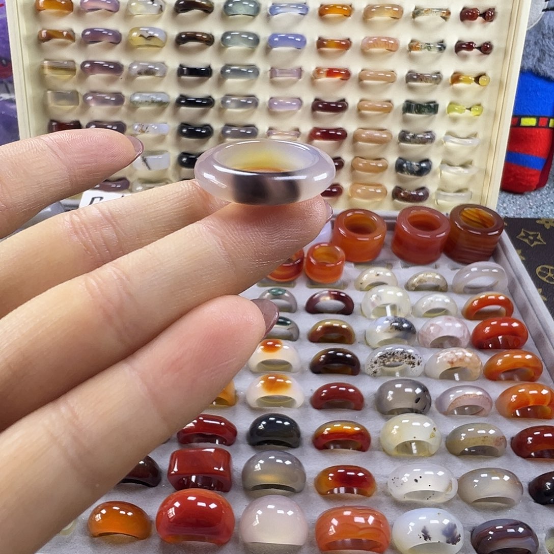 玛瑙/玉髓未镶嵌戒指A1不退换17.1港15