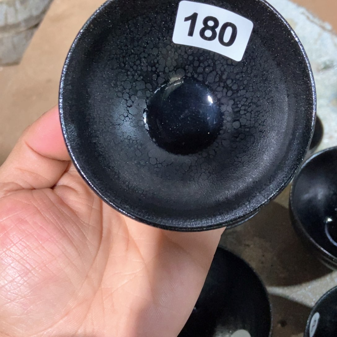 茶盏峰*徐祖鹏冰点价180