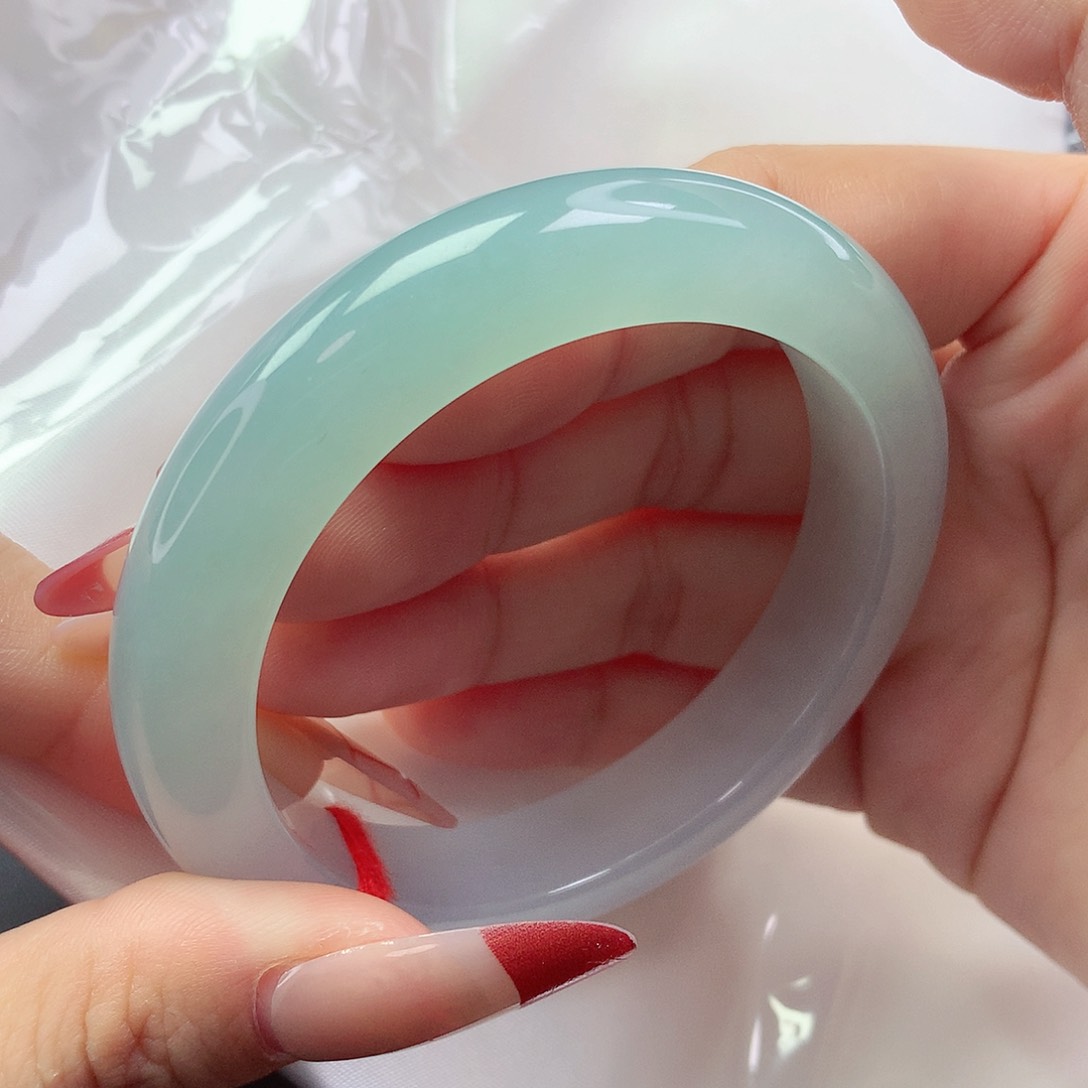 【闪购商品】翡翠手镯未镶嵌a 178033