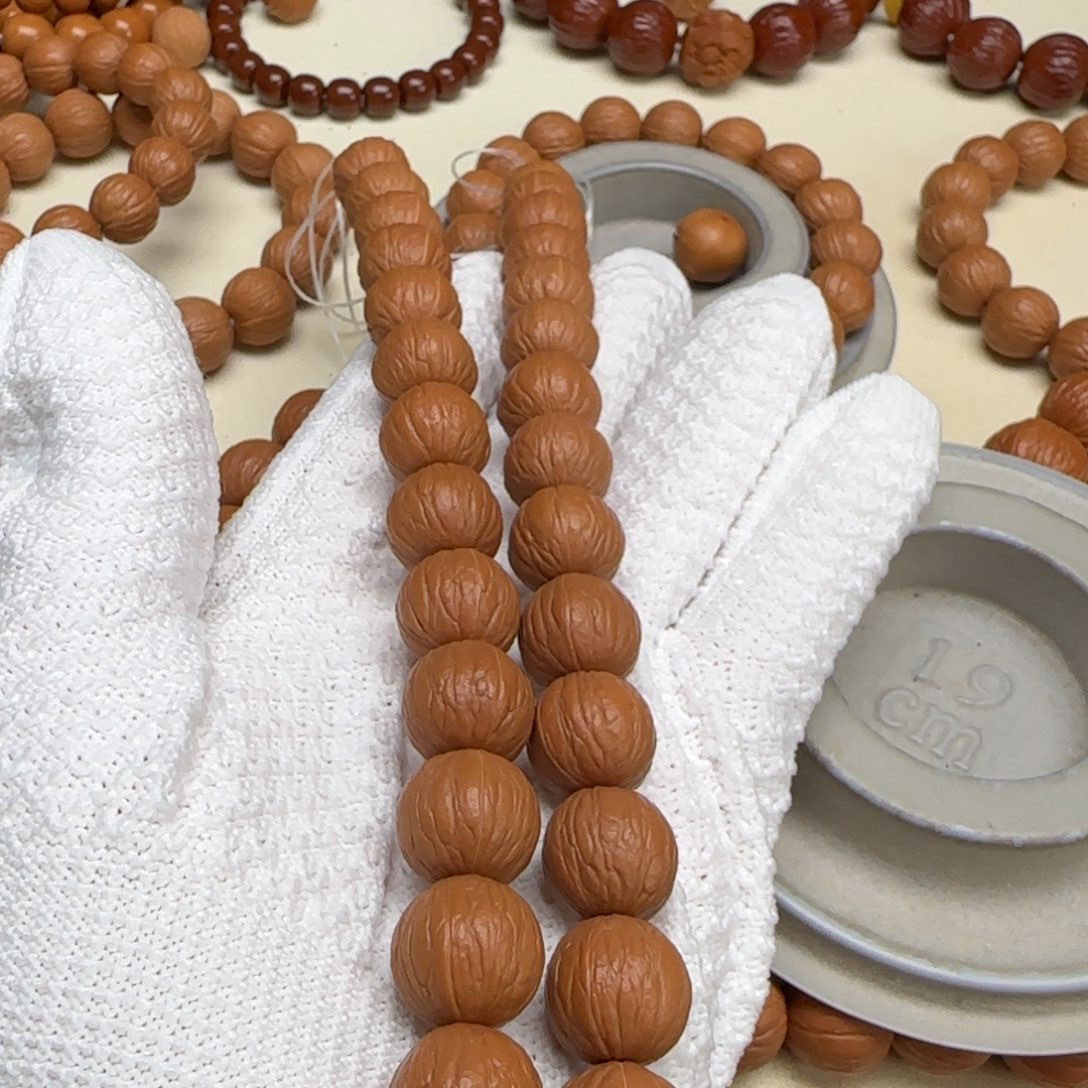 密***.猴头核桃吊坠14.7三围