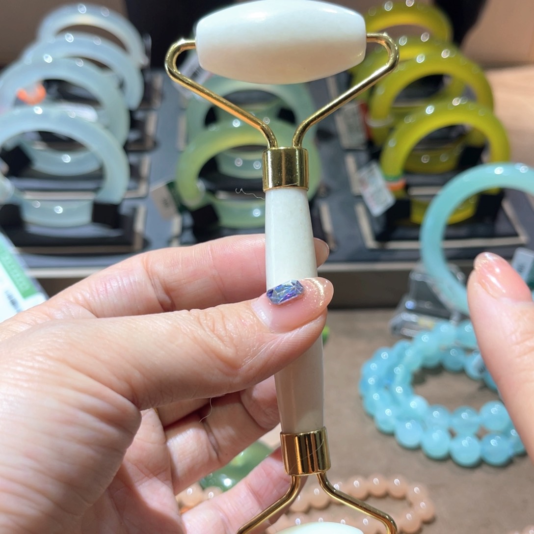 岫玉手镯未镶嵌手镯