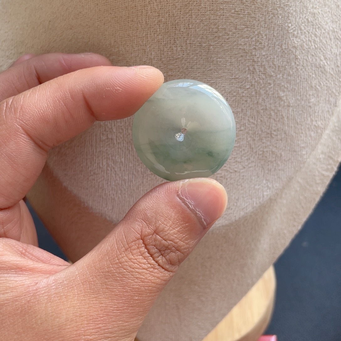 翡翠未镶嵌颈饰2255888988000