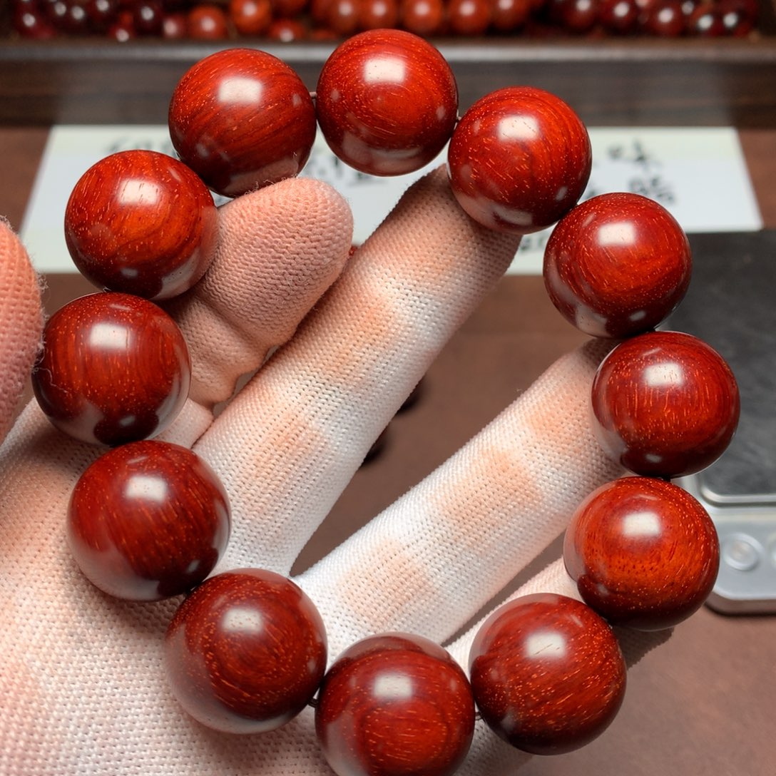 手串/手链小叶紫檀2.0*12颗 鸡血红鳞底金星68g无胶无蜡