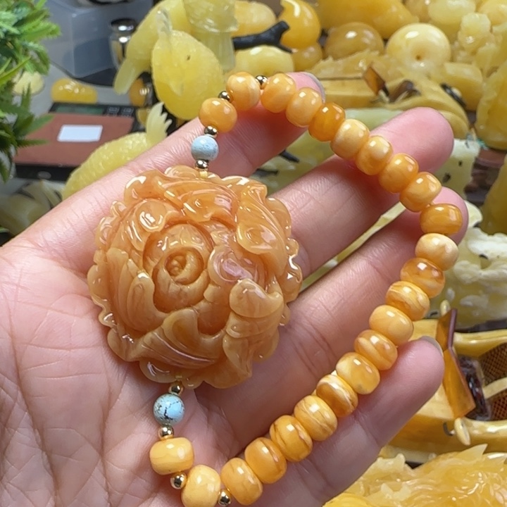 蜜蜡珠宝奇石未镶嵌