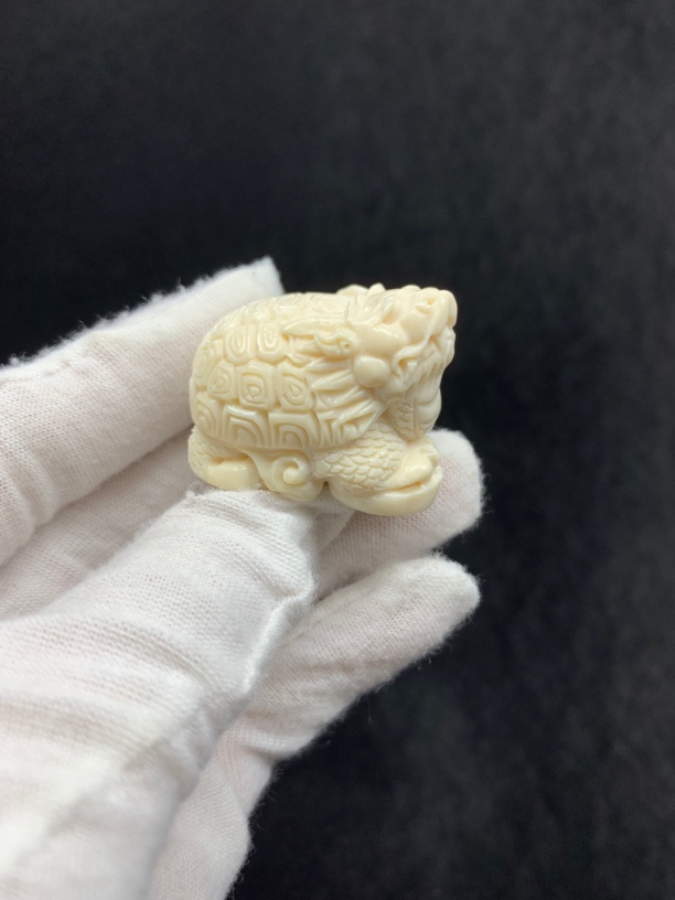 SX0371天然猛犸牙龙龟摆件挂件
