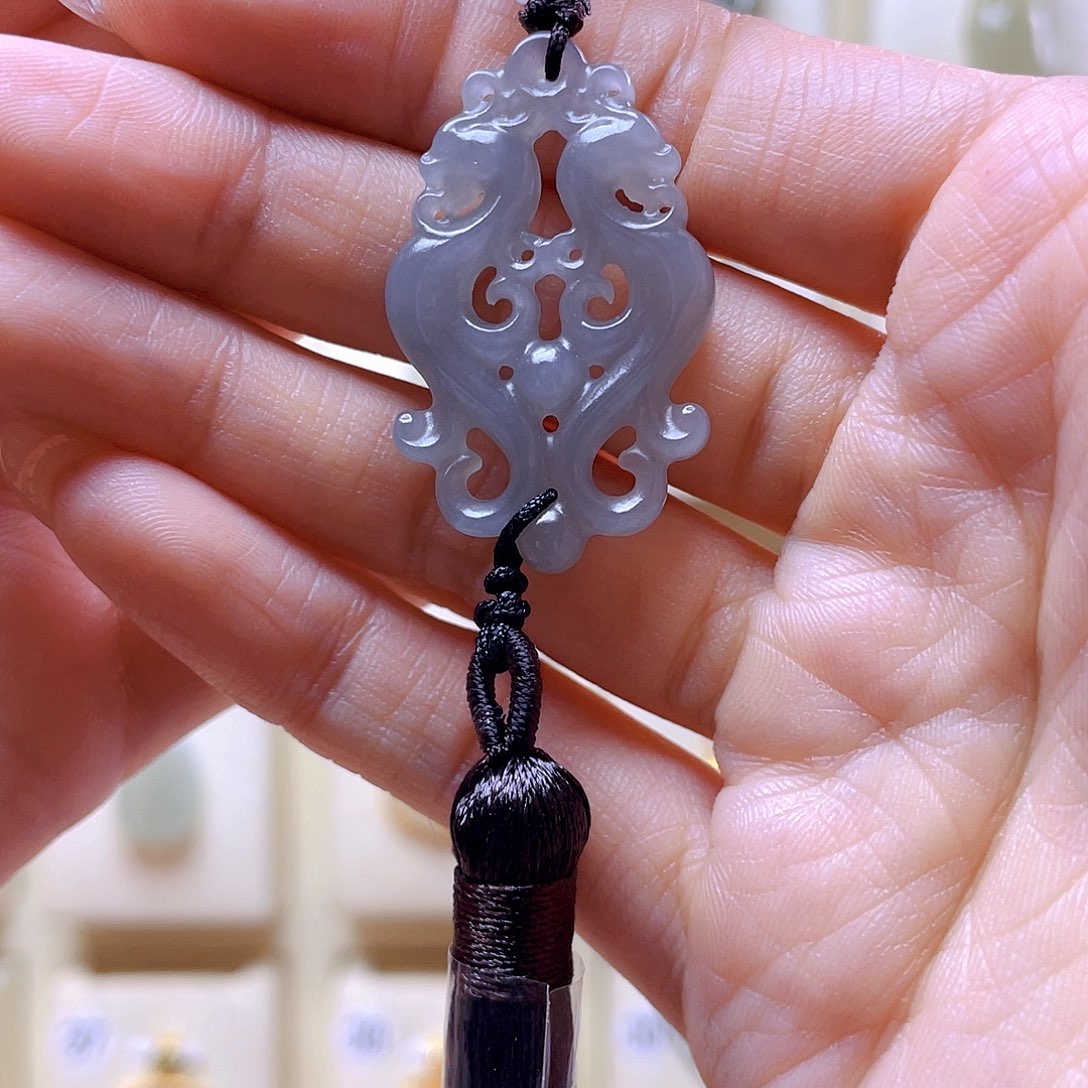 和田玉吊坠(赠链)未镶嵌?****