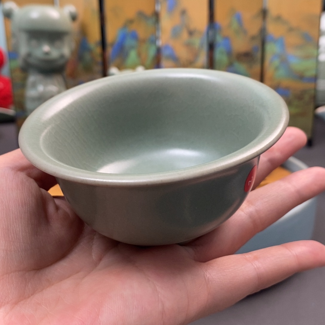 杯青绿釉水微微瑕简包装