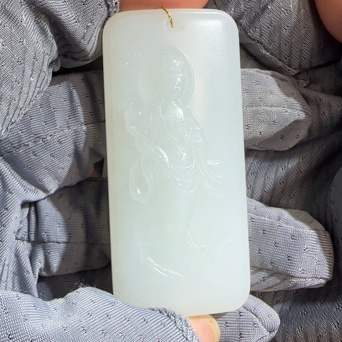 和田玉未镶嵌颈饰40