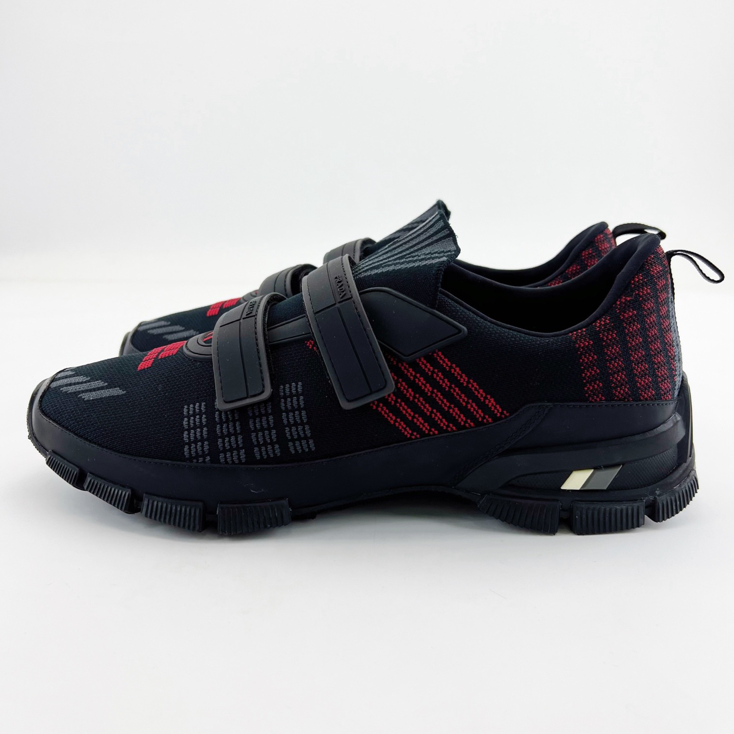 95新 Prada/普拉达 43码/黑红色厚底百搭男鞋低帮运动鞋/17153556