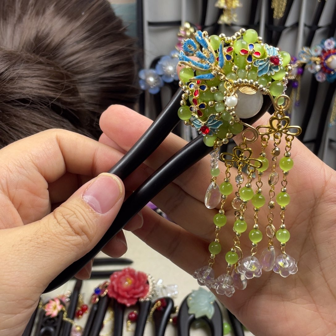 木质非金属15厘米黑檀木双钗刀马旦