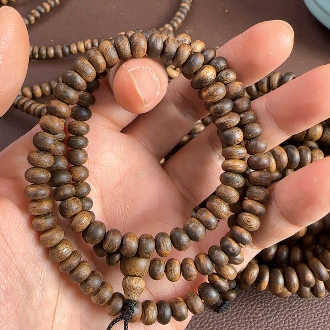 沉香手串奇楠金沙叶算盘珠17.4克，0.8