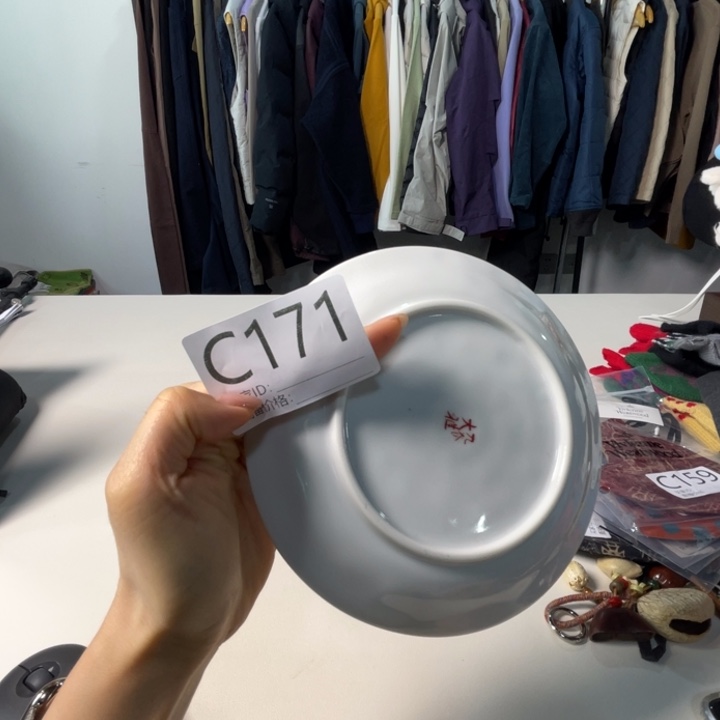 瓷片黑色欧。。。。。。。。。。。