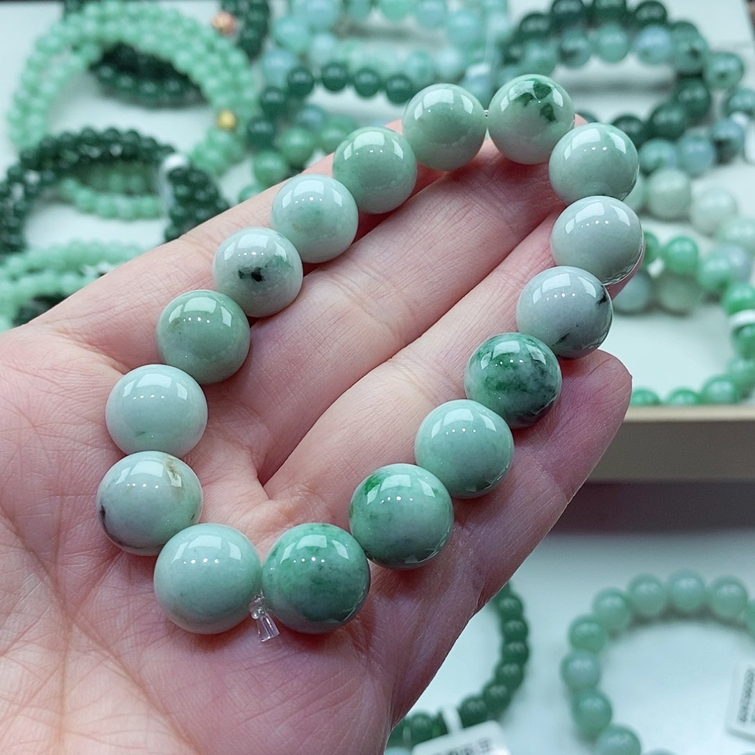 毛衣链未镶嵌翡翠