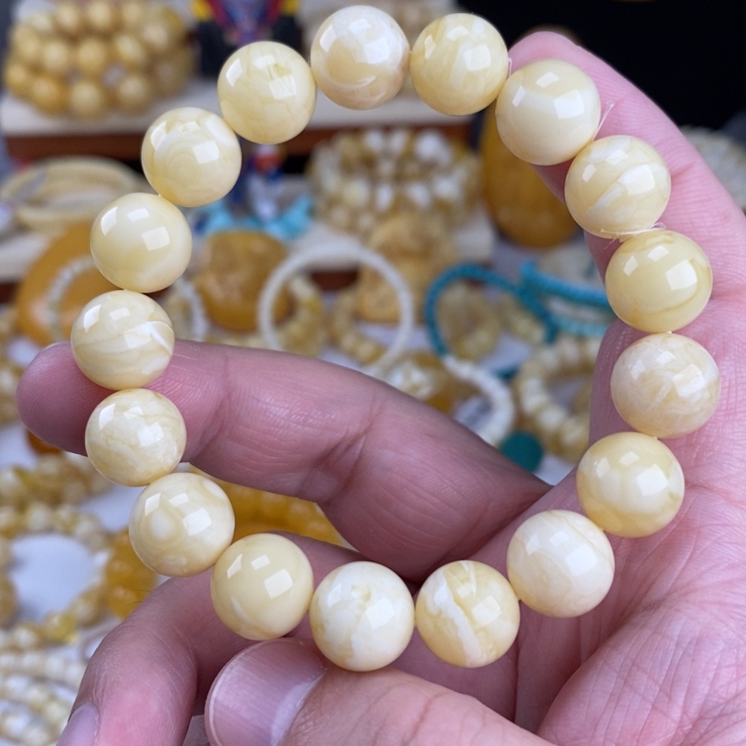 ヾ***l蜜蜡未镶嵌手链瓷白白啦虎皮纹12.7mm