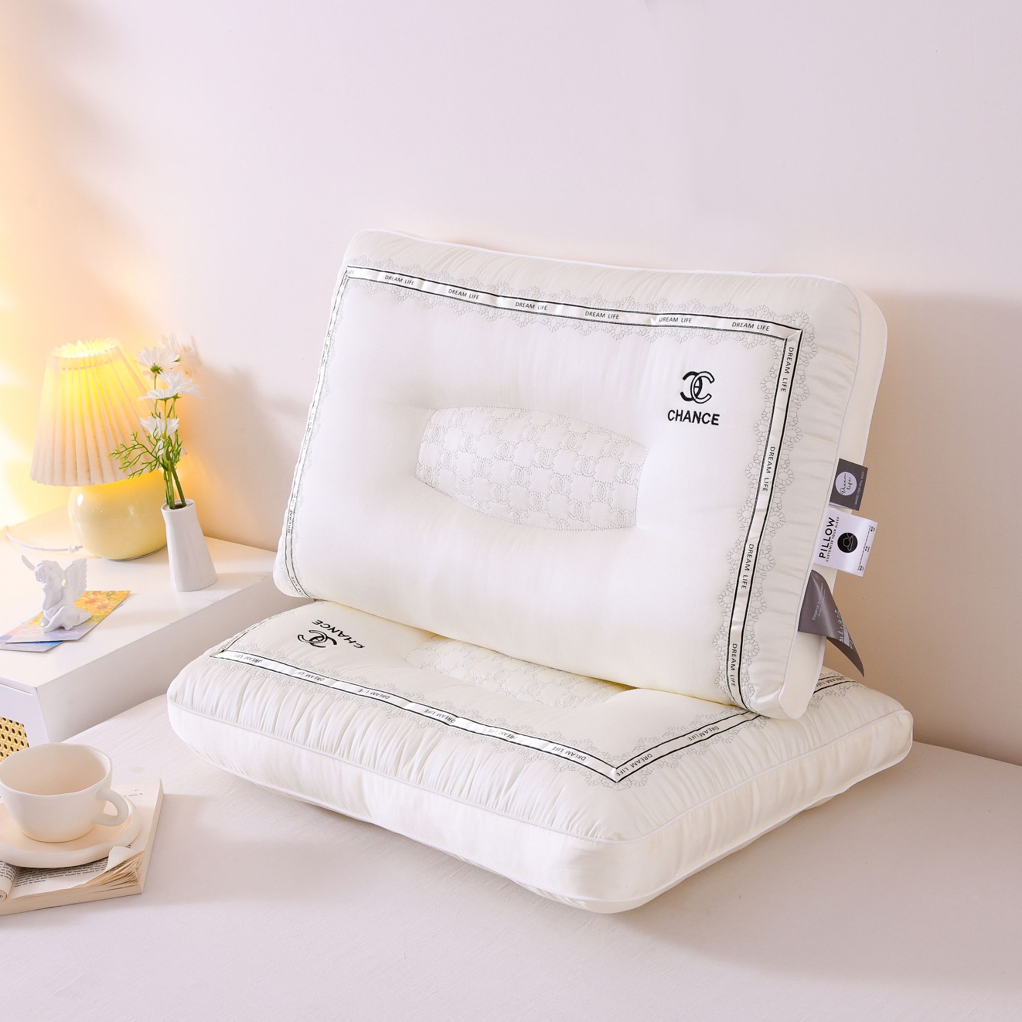 小香风枕芯家用中高枕