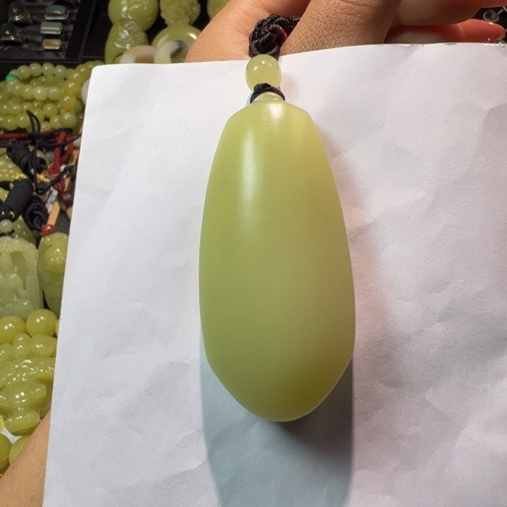 和田玉（黄玉）颈饰未镶嵌