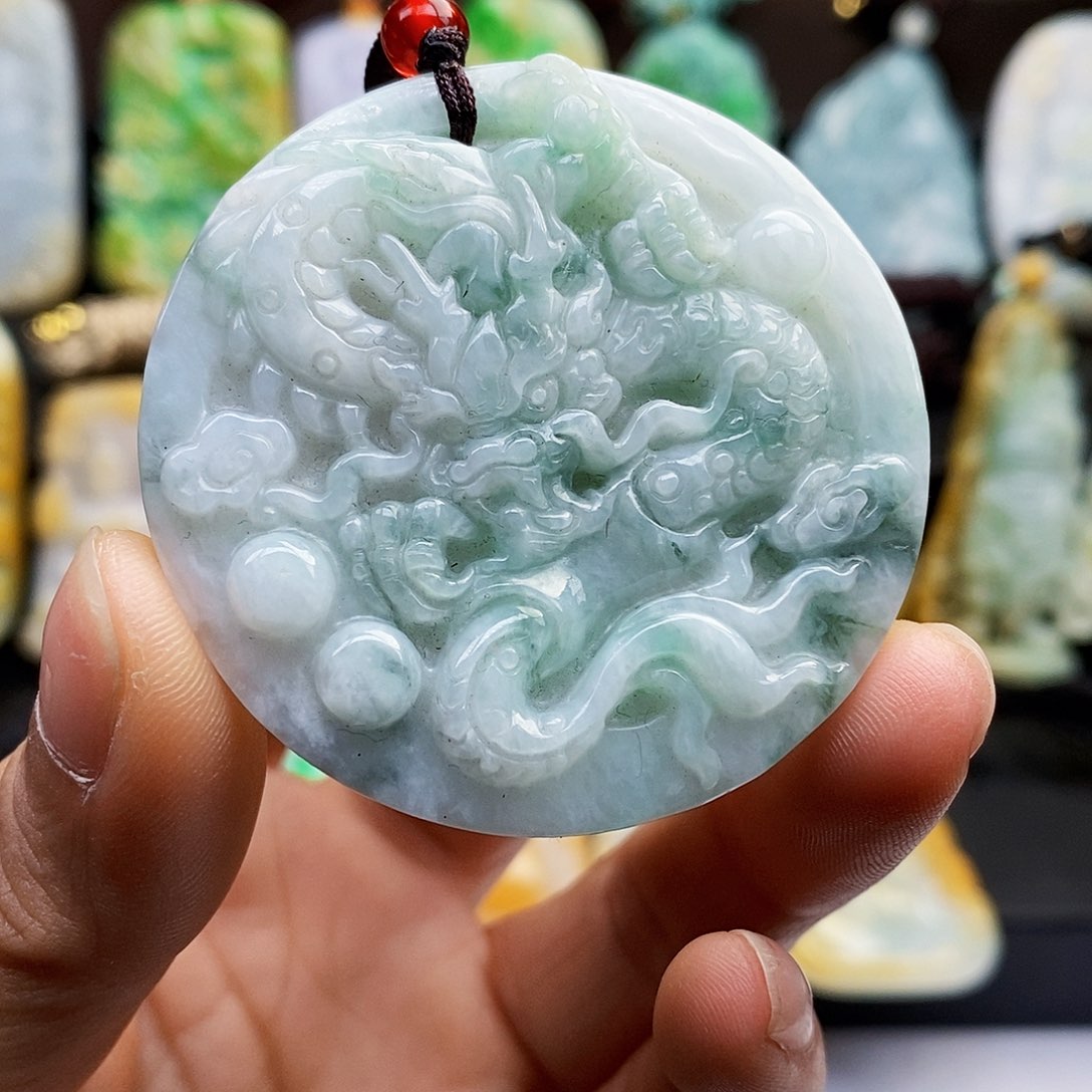 颈饰未镶嵌翡翠翡翠A货一物一证