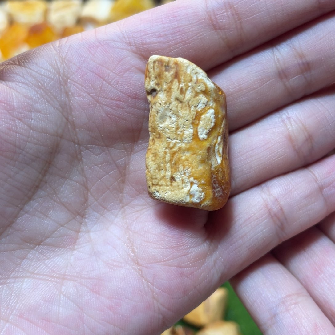 定制琥珀W***y天然原矿