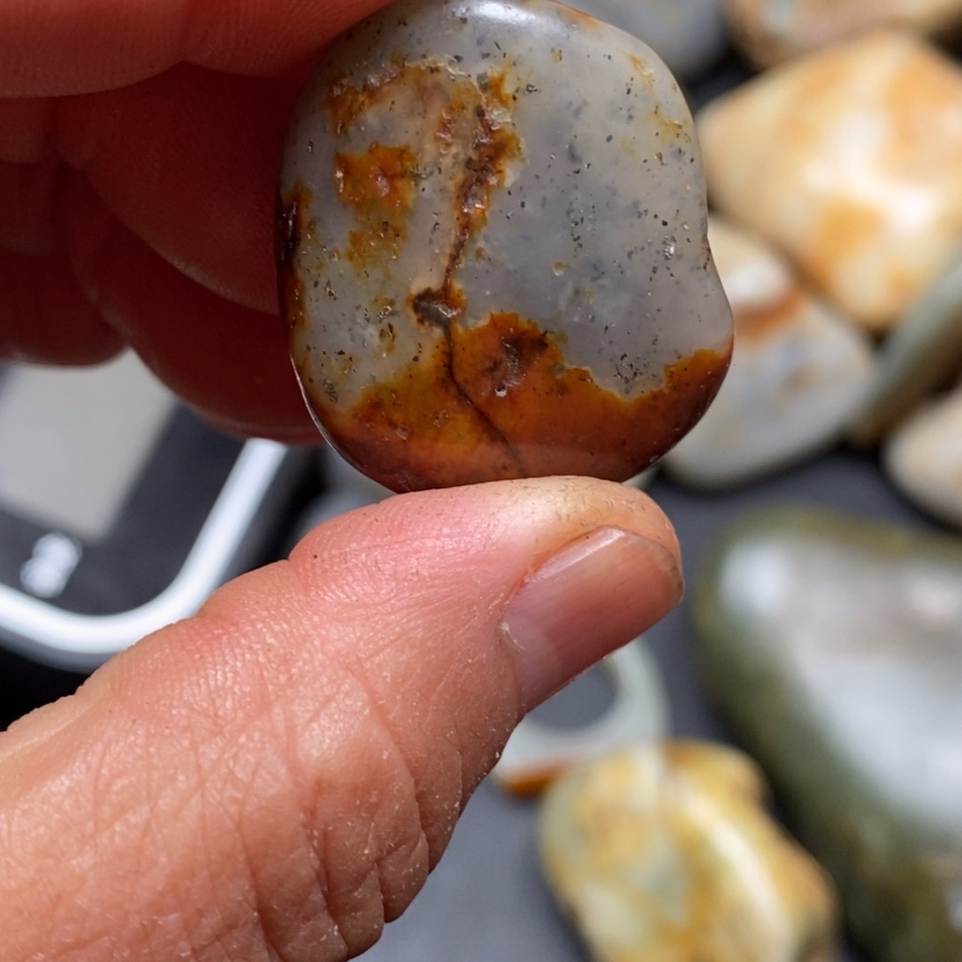 和田玉（糖玉）挂件未镶嵌