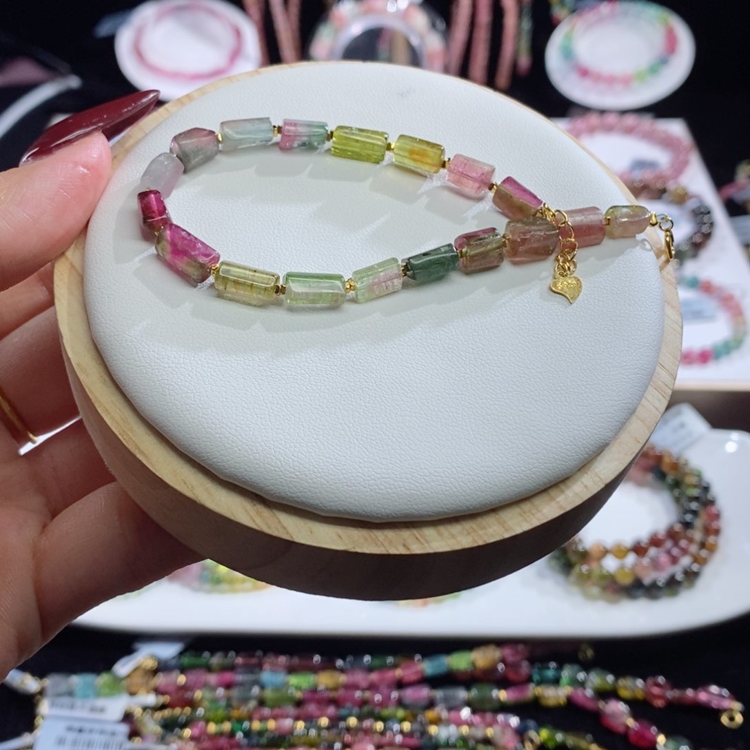 碧玺手链未镶嵌1***8方糖