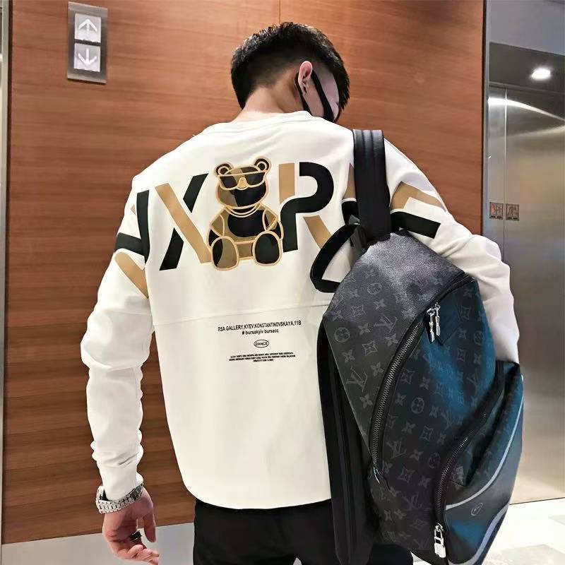 C16男女同款秋冬季时尚圆领贴布绣印花加厚款纯色卫衣