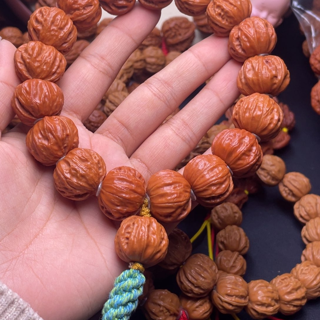 文玩核桃手串恋*雨树王京八棱