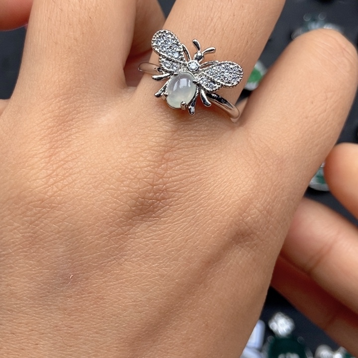 翡翠未镶嵌戒指戒指