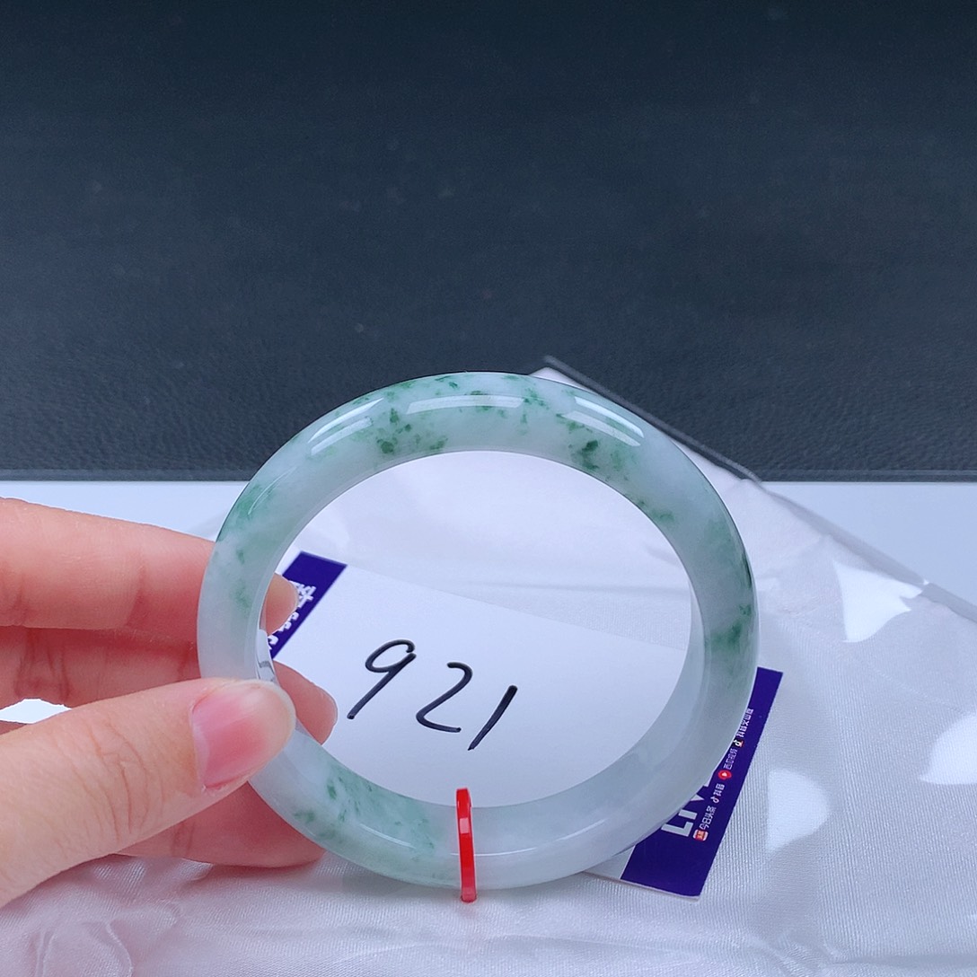 翡翠手镯未镶嵌手镯001244