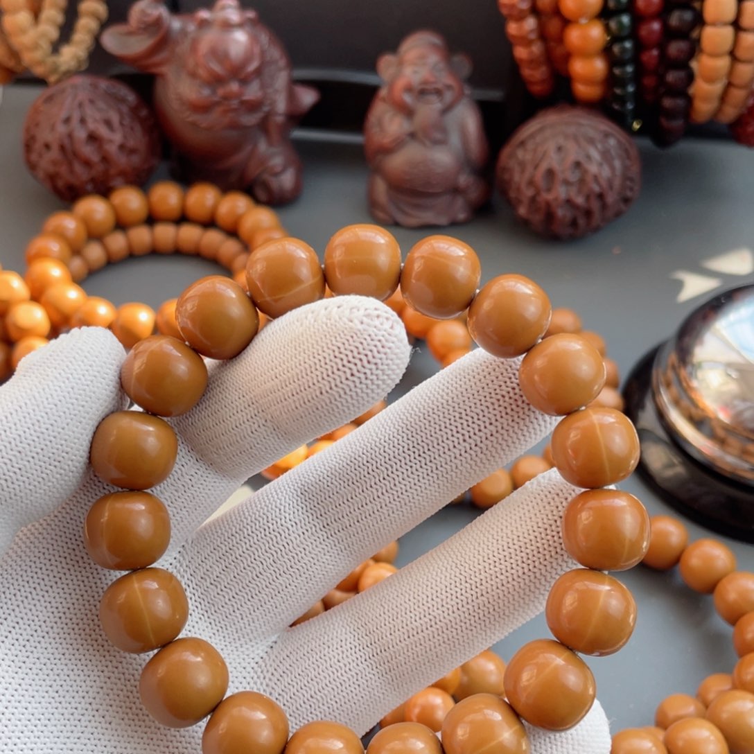 文玩核桃吊坠龙岩的13老型