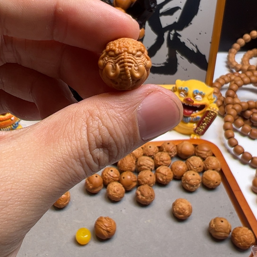 ｀***月手串猴头核桃全品象神