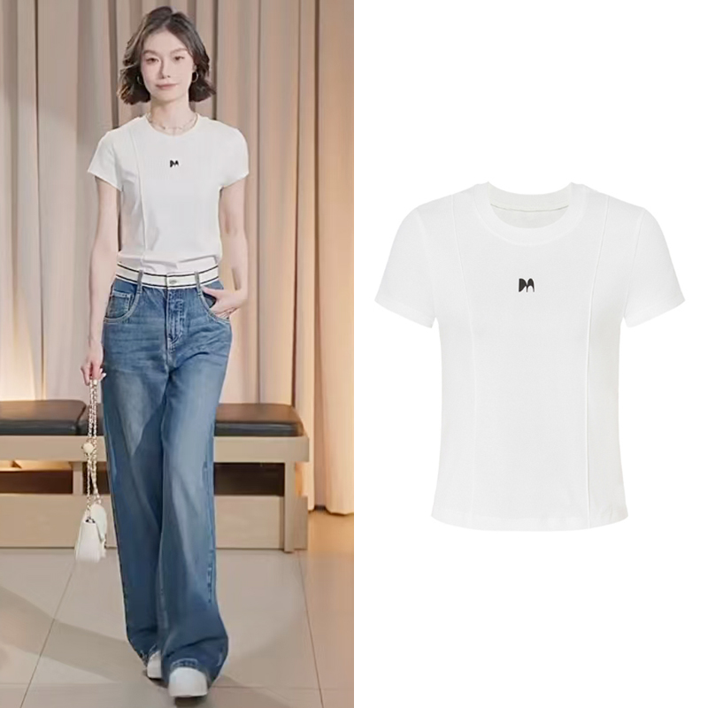 4091【M】2024春新品收腰短款正肩弹力棉T恤辣妹风休闲百搭女士时尚