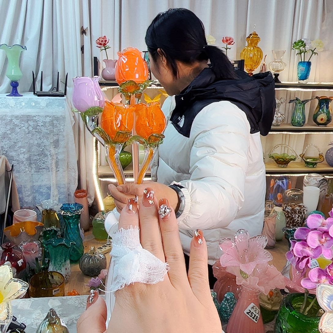 4朵花家悦美居琉璃摆件瑕疵