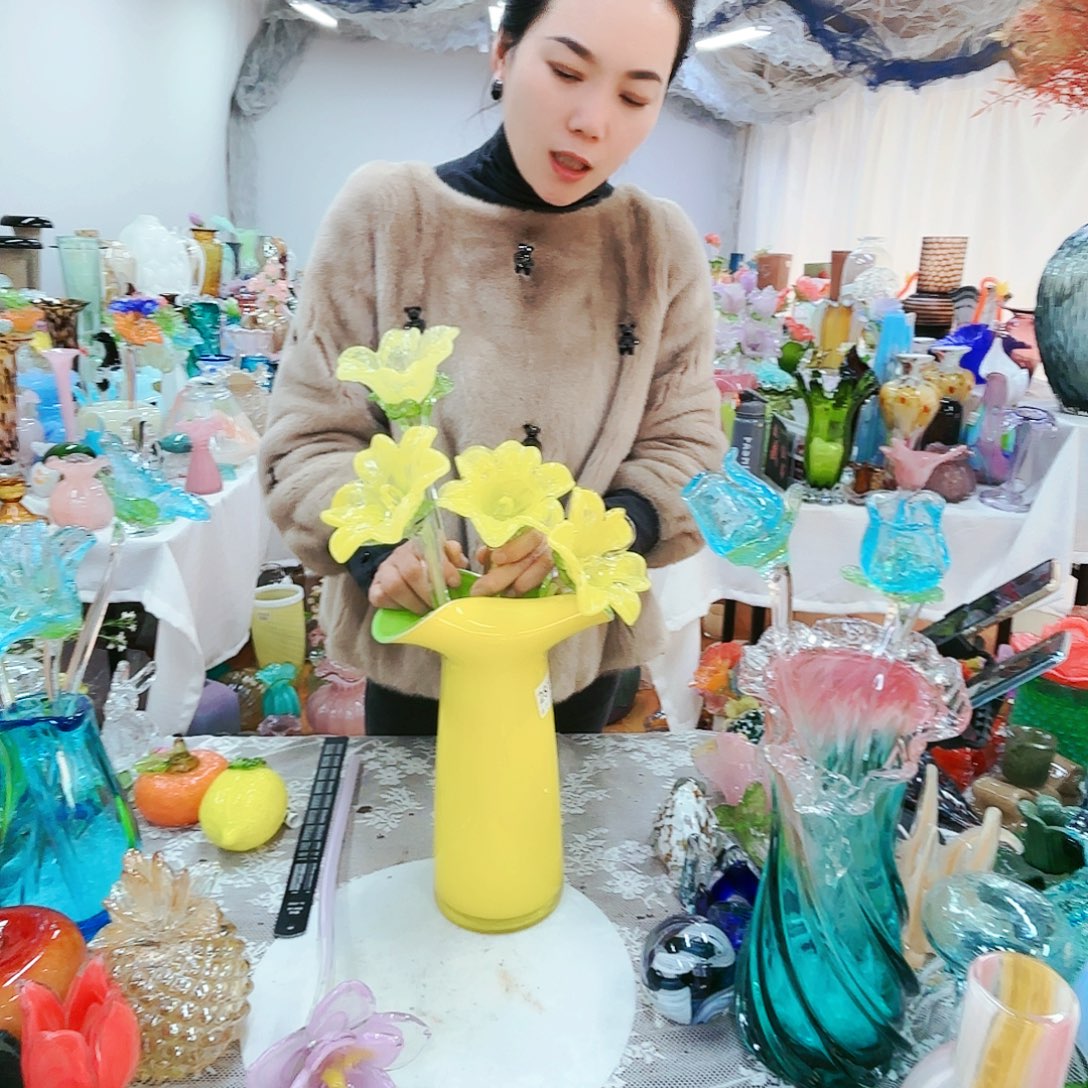 福利不退不换琉璃花瓶艺术品