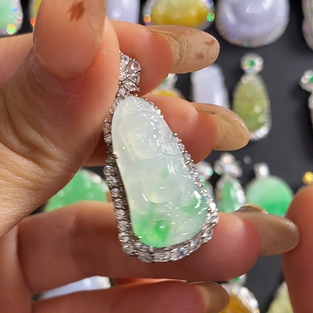 翡翠银S925镶嵌颈饰天然翡翠