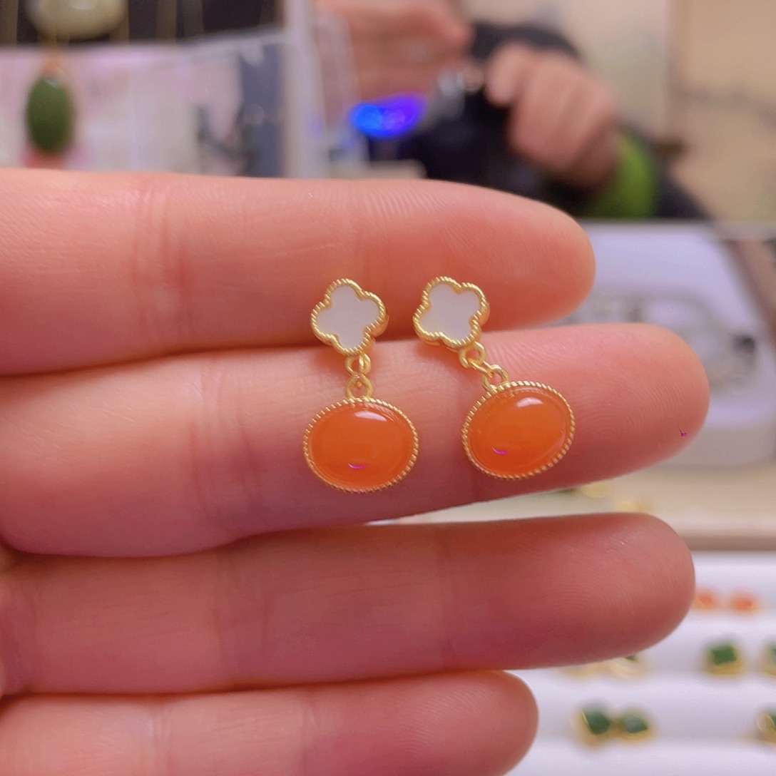 和田玉耳饰银S925镀金镶嵌