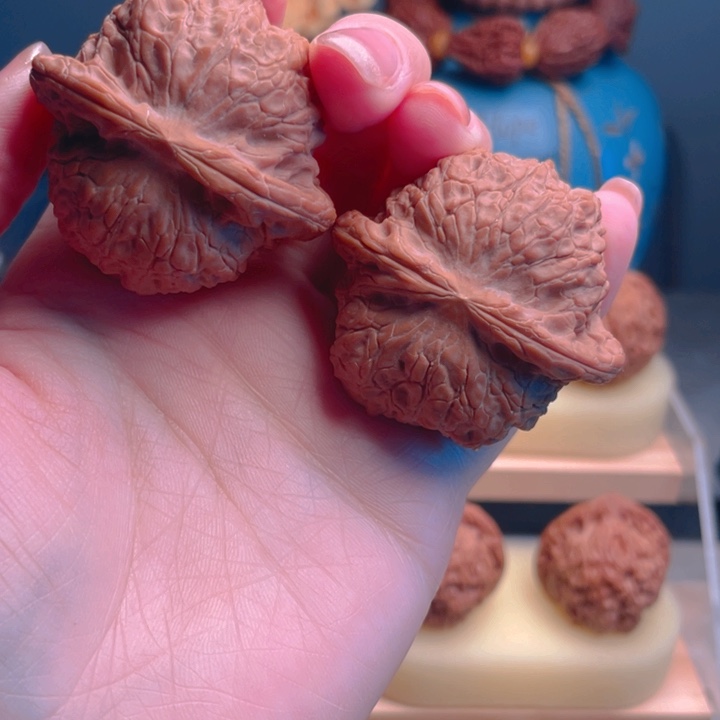 把件桃核血麒麟 46尺 货头