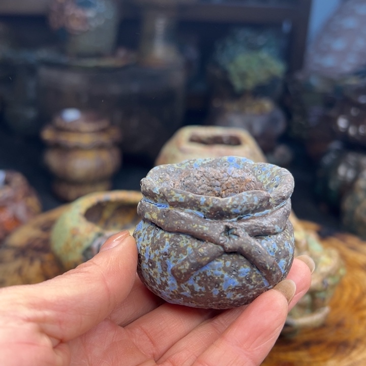 小***讴陶瓷制品不退不换