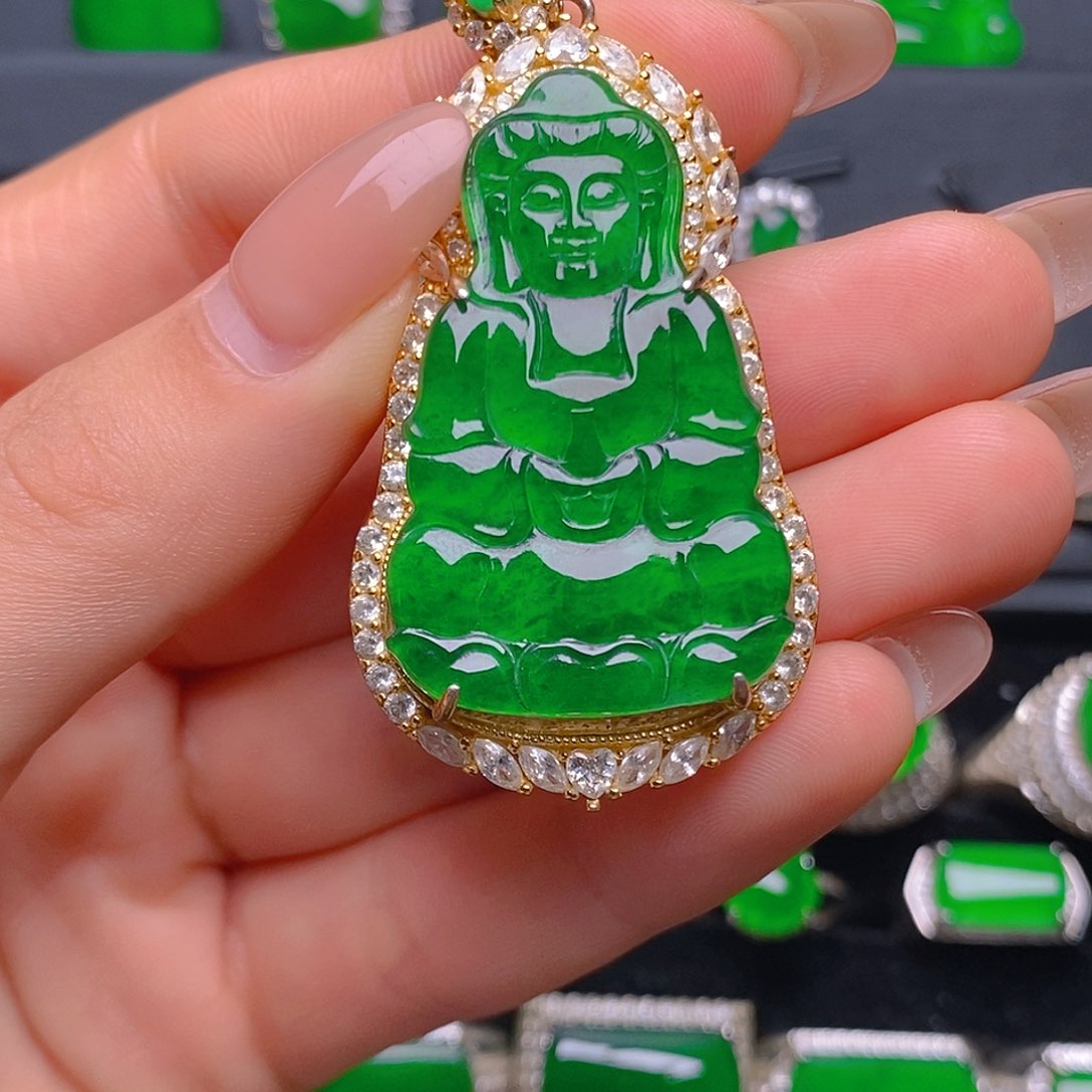 颈饰银S925镶嵌翡翠