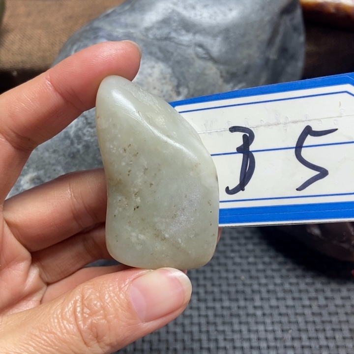 未镶嵌和田玉挂件