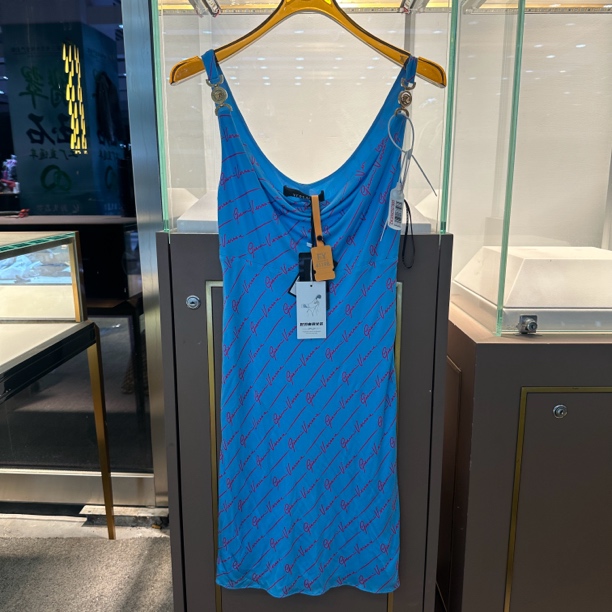 未使用 VERSACE/范思哲 满印吊带连衣裙 38码 41198