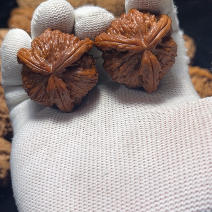 白狮子正奔工艺品34