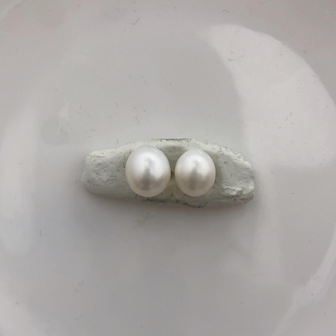 未镶嵌裸珠海水珍珠澳白8-9mm