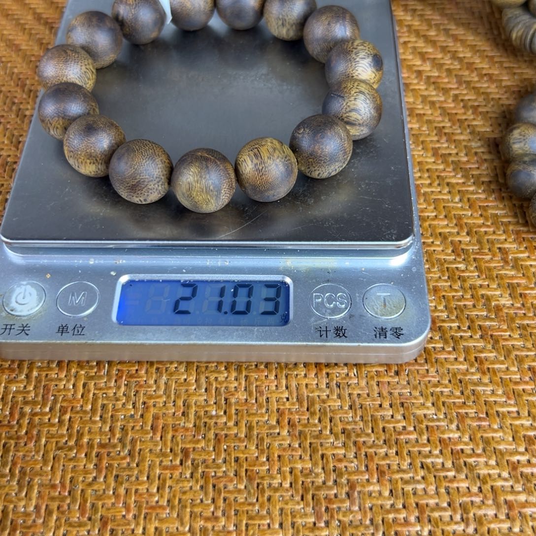 华***仔沉香沉香碎屑卡15单圈克重21克