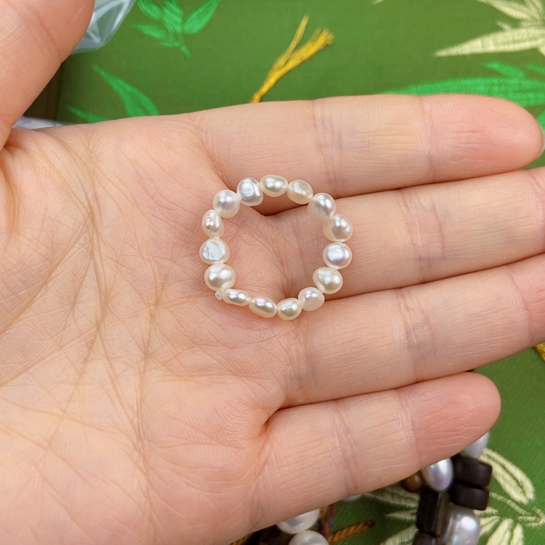 未镶嵌淡水珍珠戒指