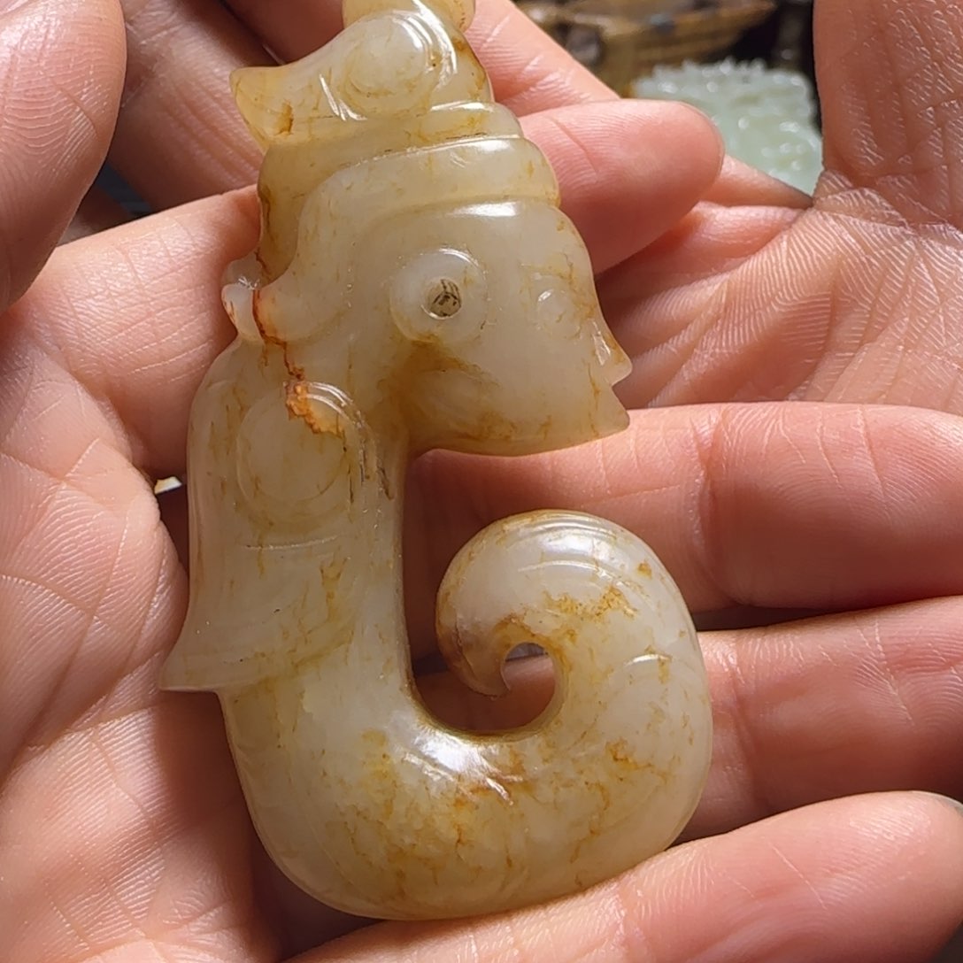 和田玉颈饰未镶嵌