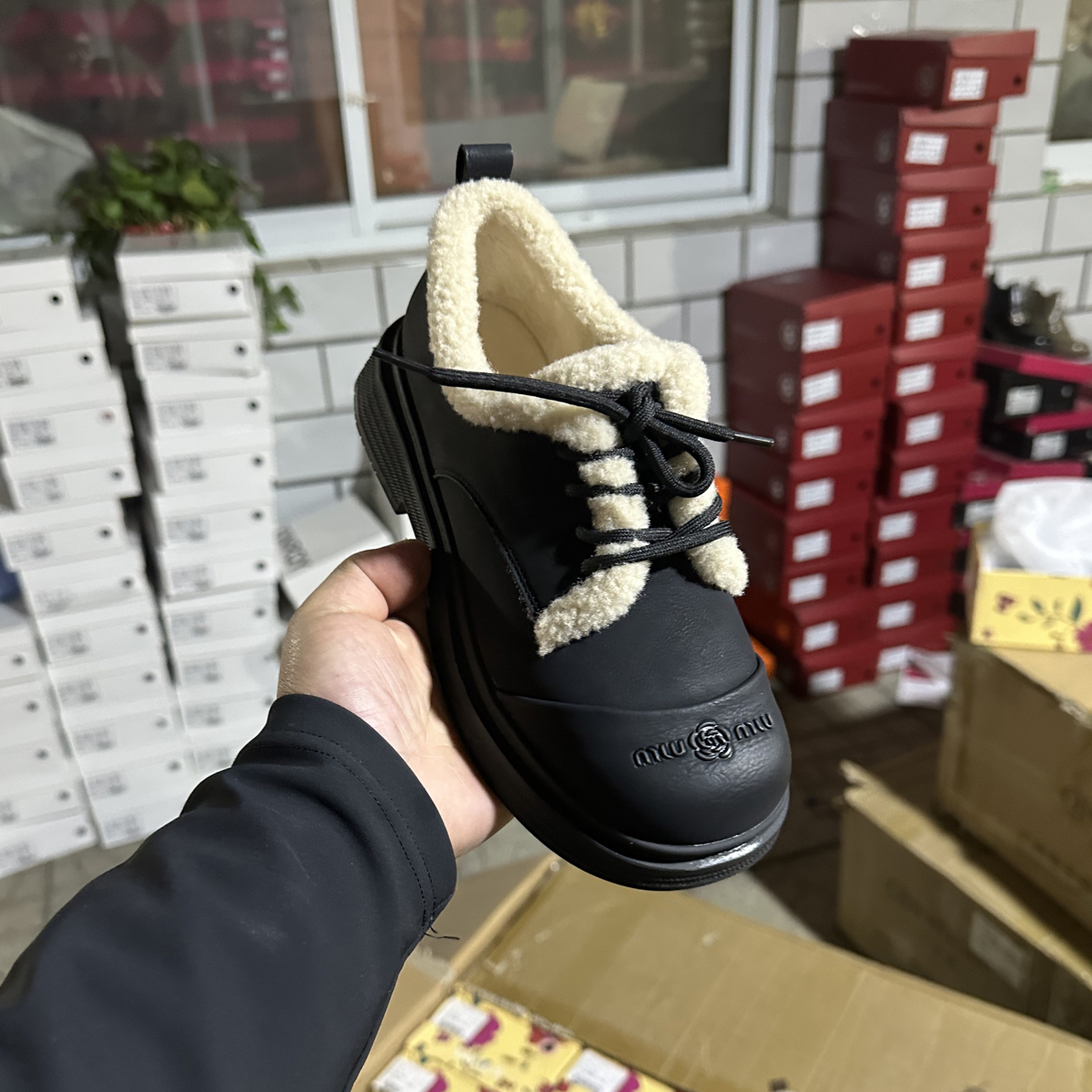 877032新款软底真皮加绒博肯鞋