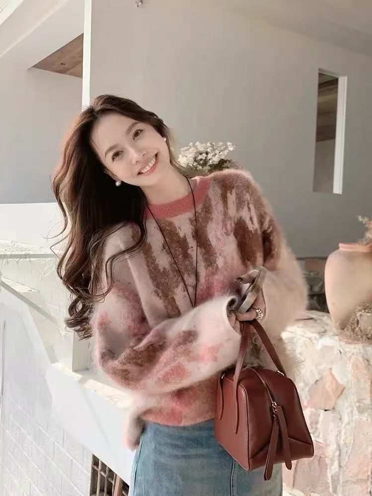 【美YANG同款】粉黛子羊绒衫女芝麻点提花重工拉绒工艺圆领宽松毛衣